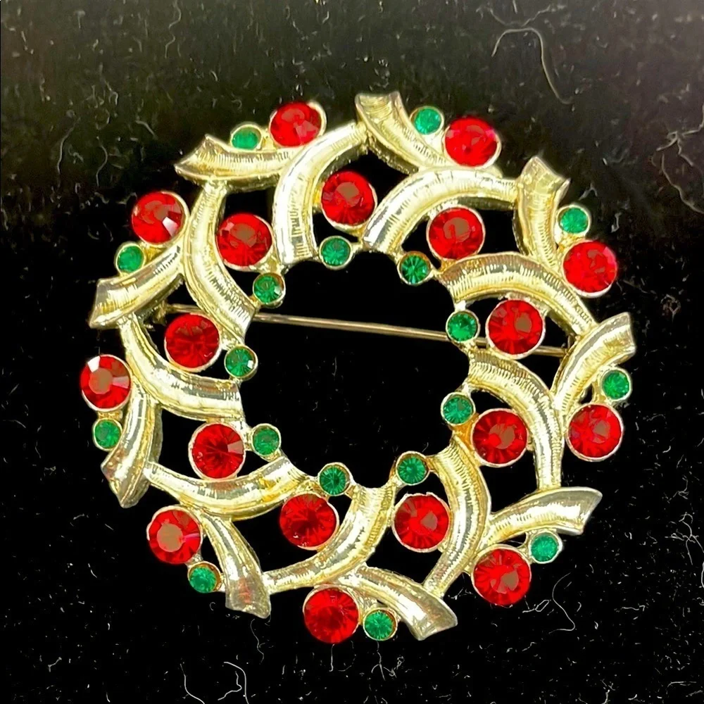 Vintage Eisenberg Ice Elegant Gold and Red Brooch
